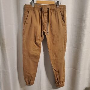 Sovereign State Men's Tan Jogger Pants